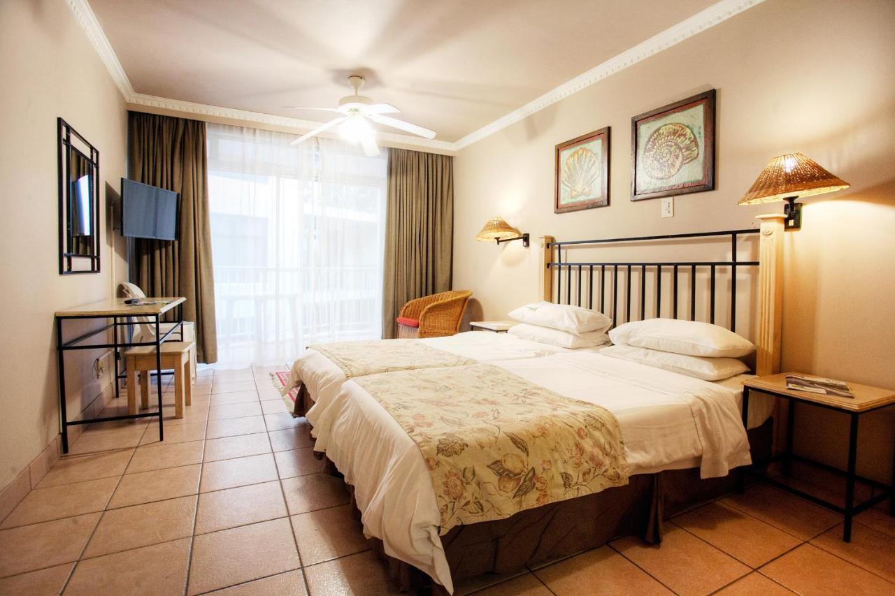 The Reef Apartments East London Εξωτερικό φωτογραφία